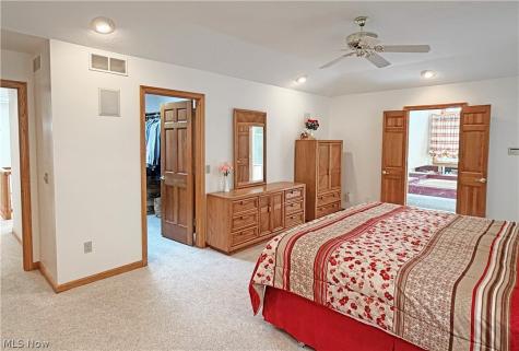2683 Radford Street NW North Canton OH 44720