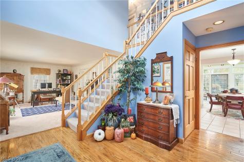 799 Meredith Lane Cuyahoga Falls OH 44223