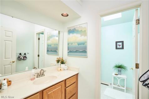 799 Meredith Lane Cuyahoga Falls OH 44223