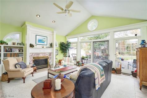 799 Meredith Lane Cuyahoga Falls OH 44223