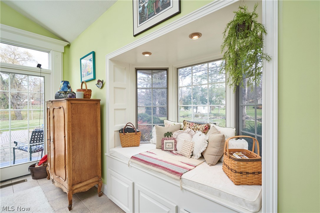 799 Meredith Lane Cuyahoga Falls OH 44223