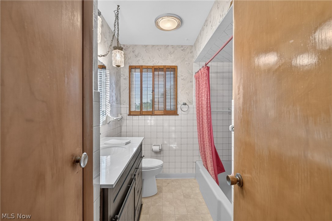 16245 Bennett Road North Royalton OH 44133