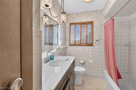 16245 Bennett Road North Royalton OH 44133