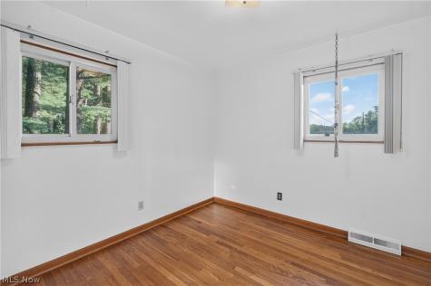16245 Bennett Road North Royalton OH 44133