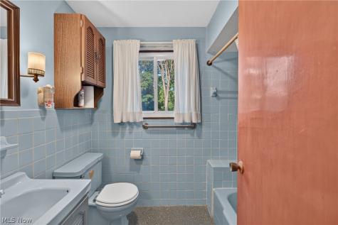 16245 Bennett Road North Royalton OH 44133
