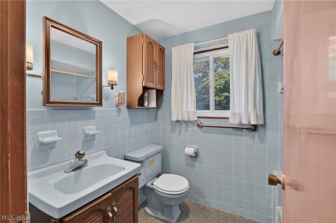 16245 Bennett Road North Royalton OH 44133
