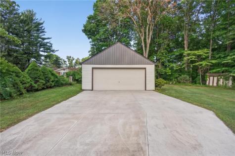 16245 Bennett Road North Royalton OH 44133