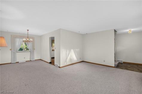 16245 Bennett Road North Royalton OH 44133