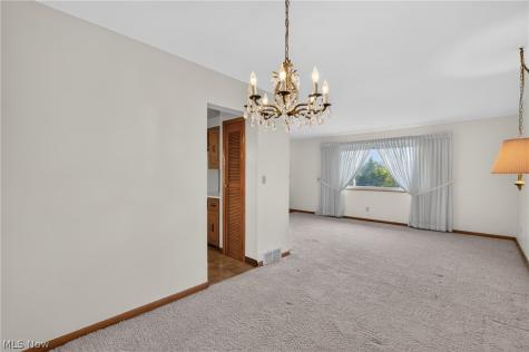 16245 Bennett Road North Royalton OH 44133