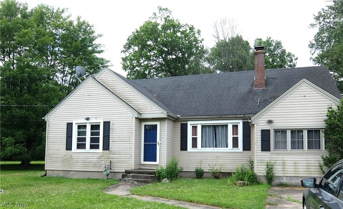 4022 Devon Drive SE Warren OH 44484