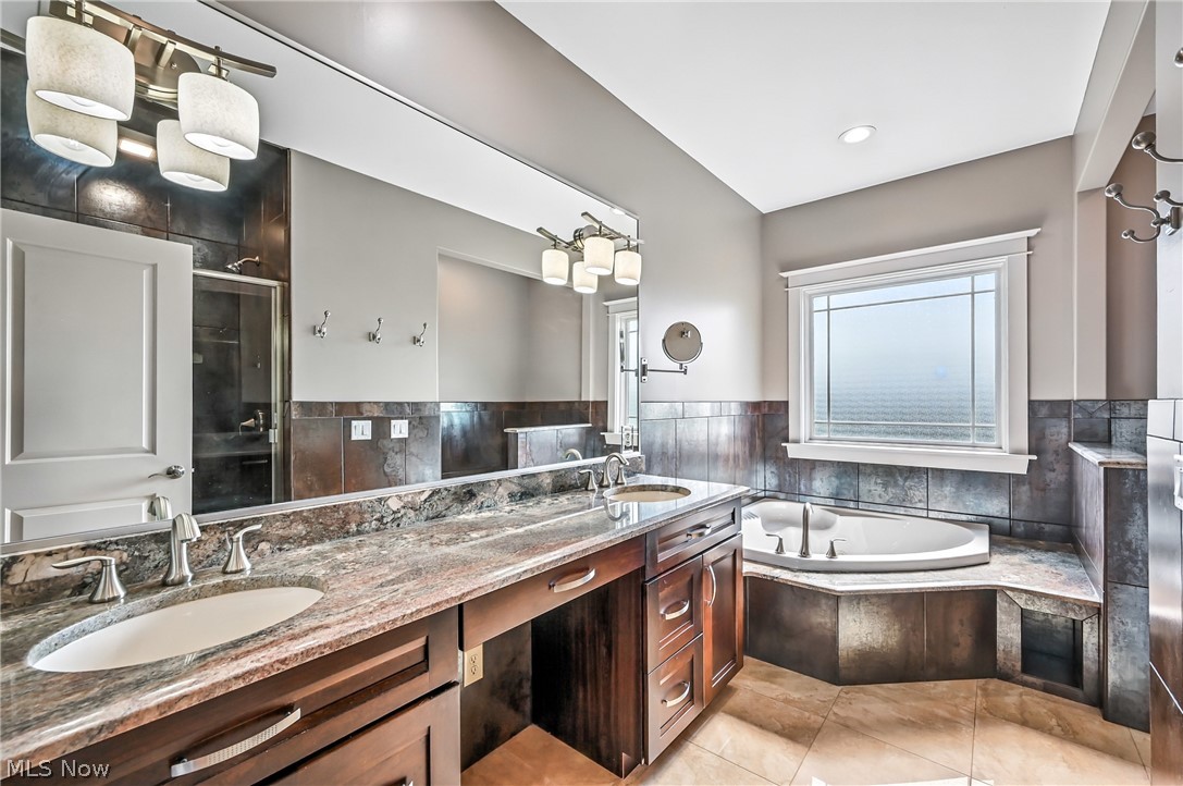 29 Shores Drive Poland OH 44514