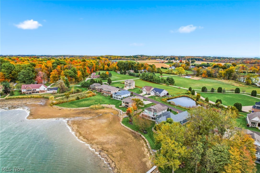 29 Shores Drive Poland OH 44514