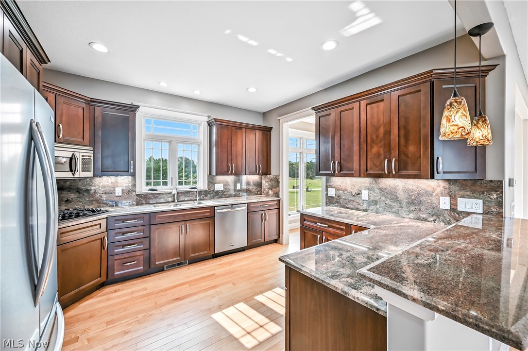 29 Shores Drive Poland OH 44514