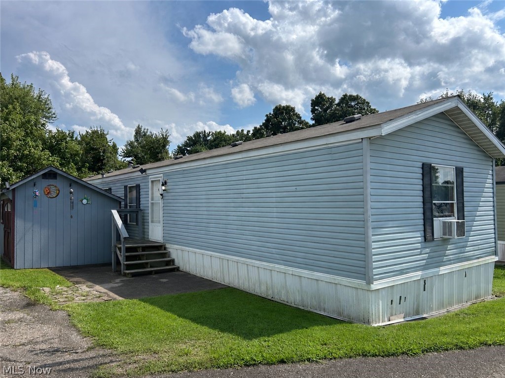 200 S Blackwood Drive Zanesville OH 43701