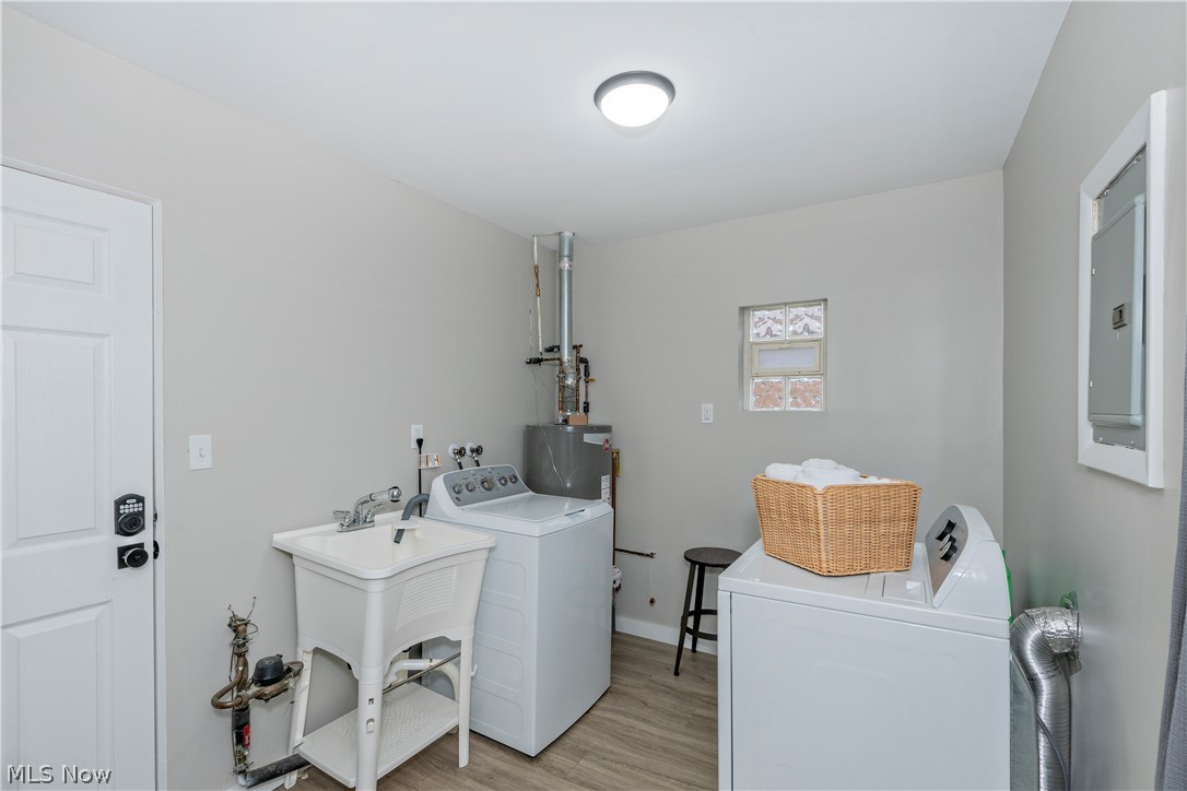 754 Hemlock Drive Euclid OH 44132