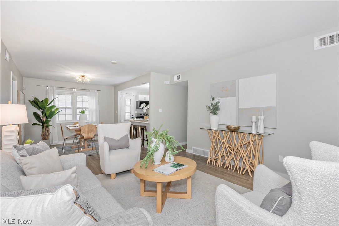 754 Hemlock Drive Euclid OH 44132