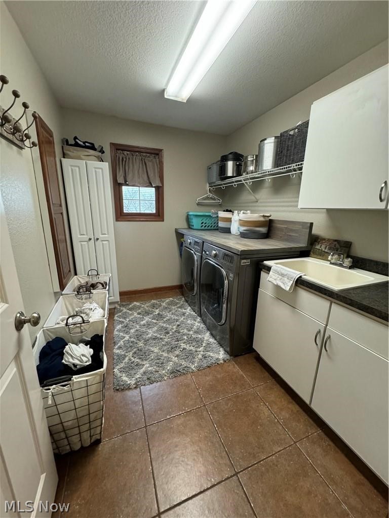 10520 Carrousel Woods Drive New Middletown OH 44442