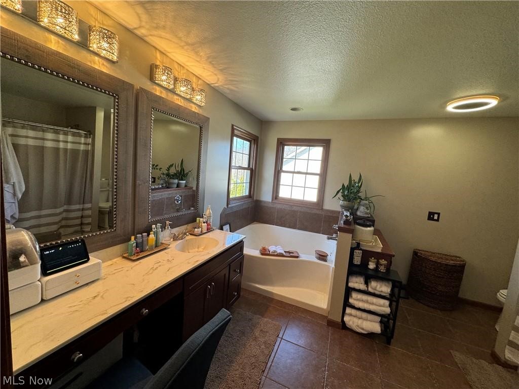 10520 Carrousel Woods Drive New Middletown OH 44442
