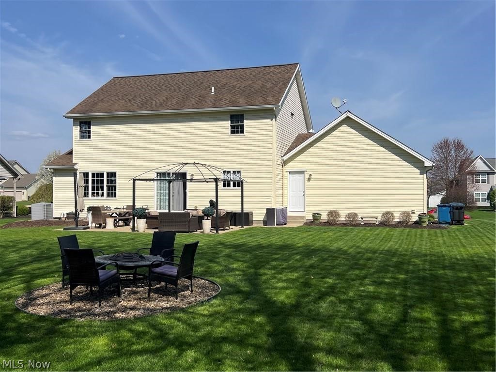 10520 Carrousel Woods Drive New Middletown OH 44442