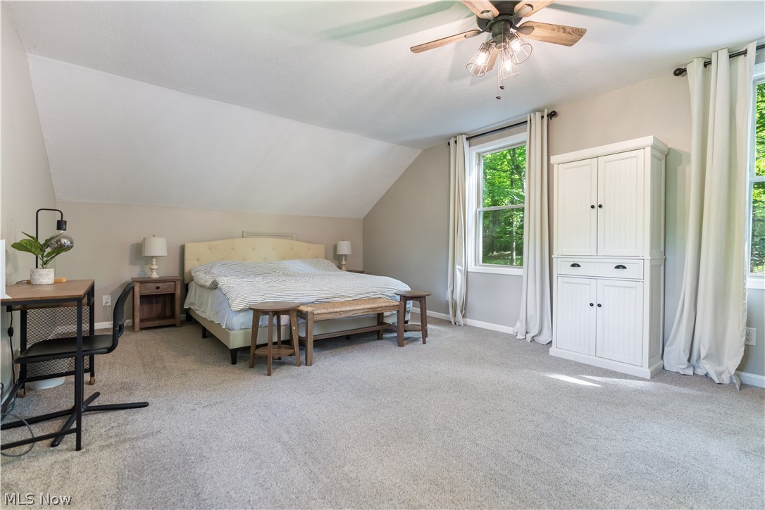27708 Winona Road Salem OH 44460