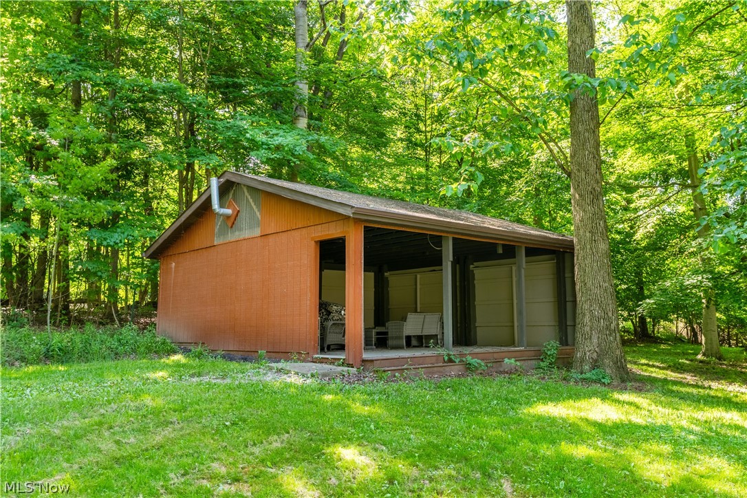27708 Winona Road Salem OH 44460
