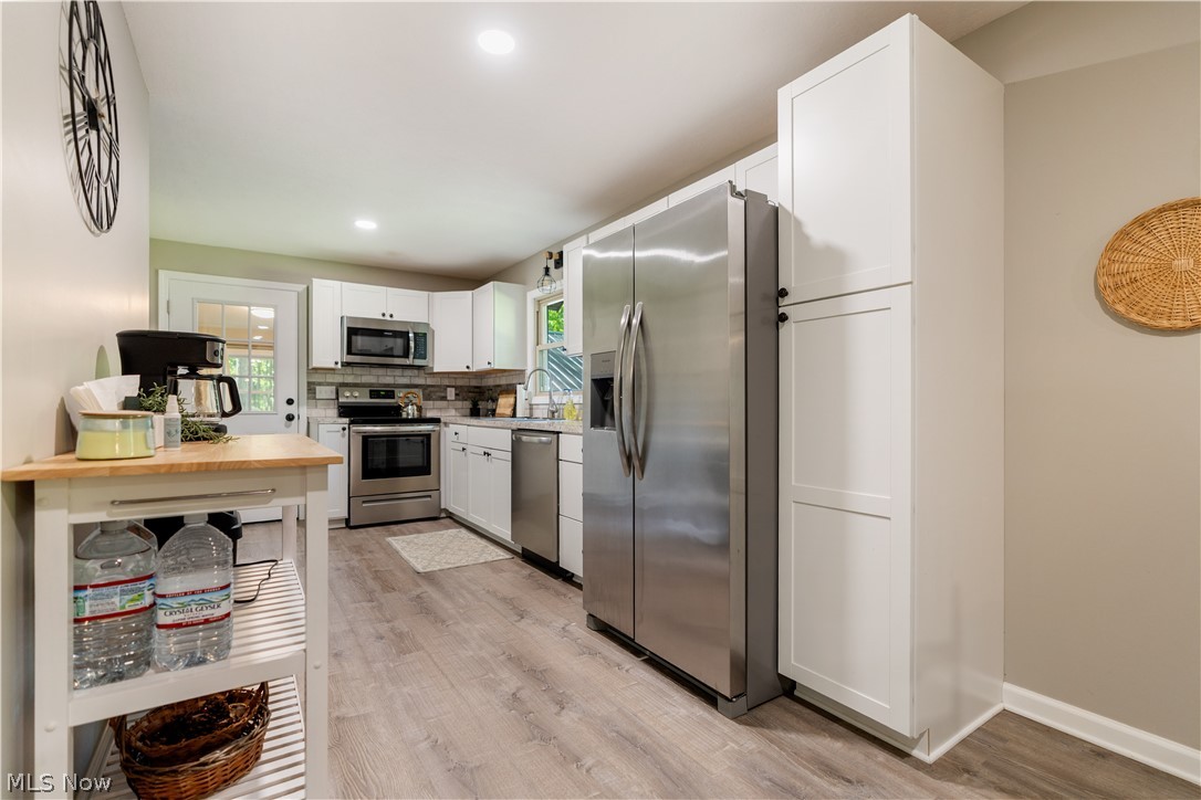 27708 Winona Road Salem OH 44460