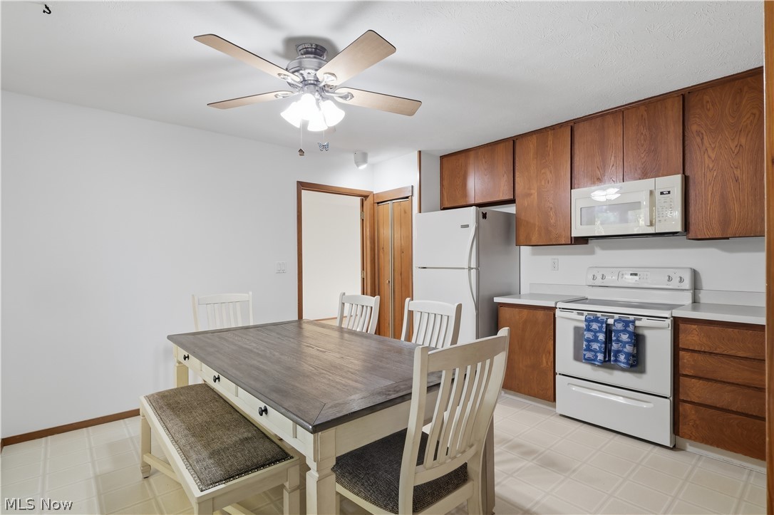 6119 Oakwood Circle North Ridgeville OH 44039