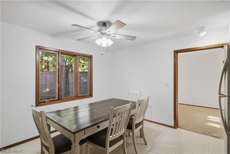 6119 Oakwood Circle North Ridgeville OH 44039