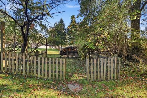 6119 Oakwood Circle North Ridgeville OH 44039