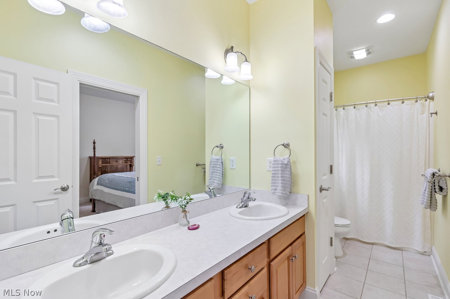 264 Jade Boulevard Streetsboro OH 44241