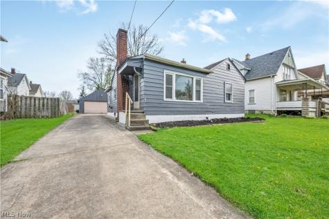 34 Helen Avenue Niles OH 44446