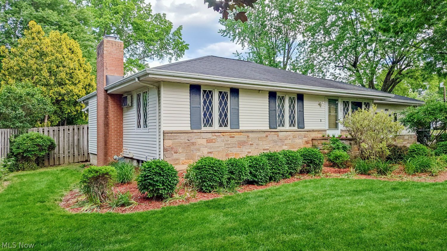 4265 Carlisle Avenue Austintown OH 44511