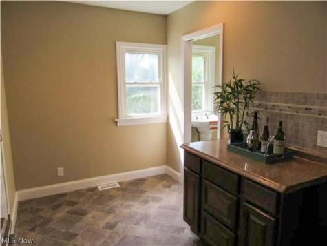 1326 24th Street NE Canton OH 44714