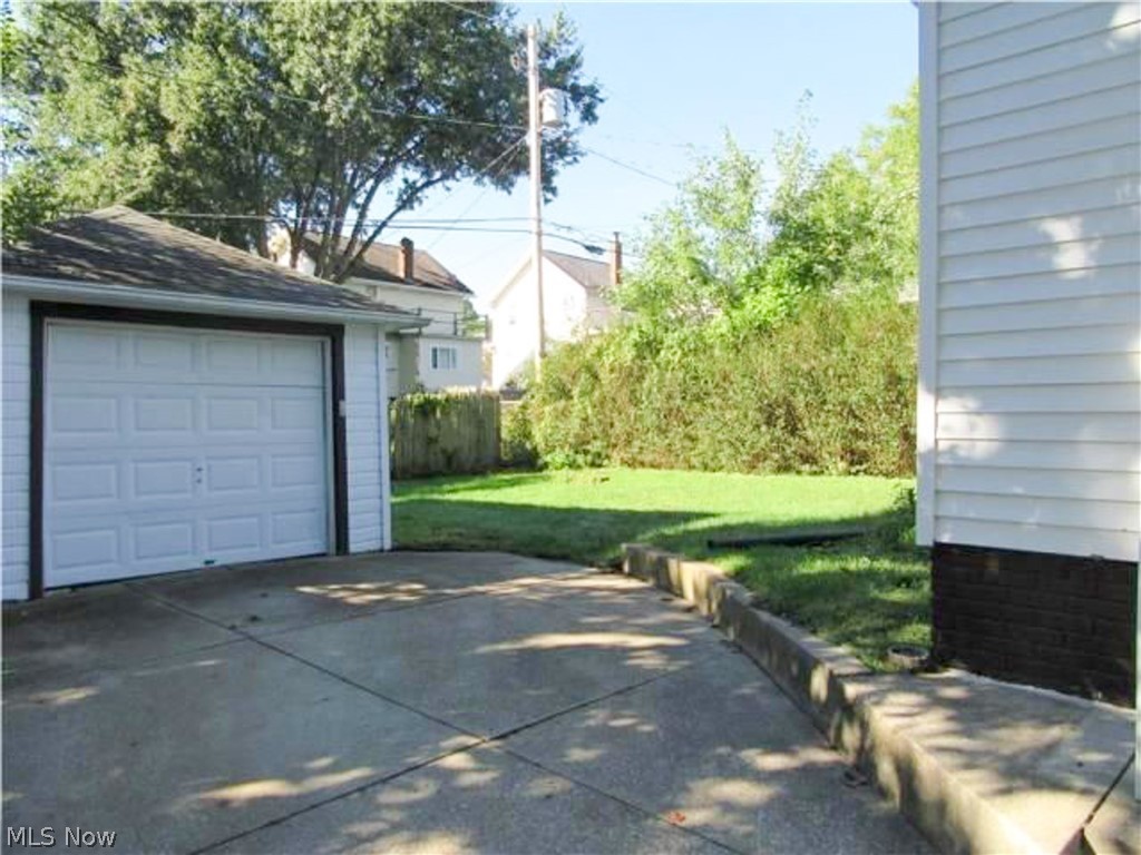 1326 24th Street NE Canton OH 44714