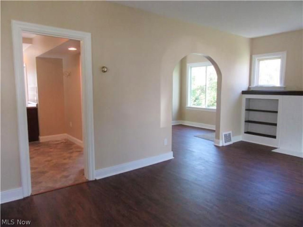 1326 24th Street NE Canton OH 44714