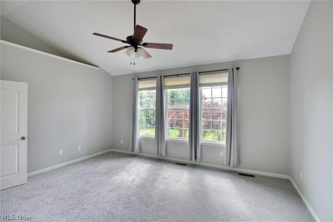 14 Yorkshire Drive Aurora OH 44202