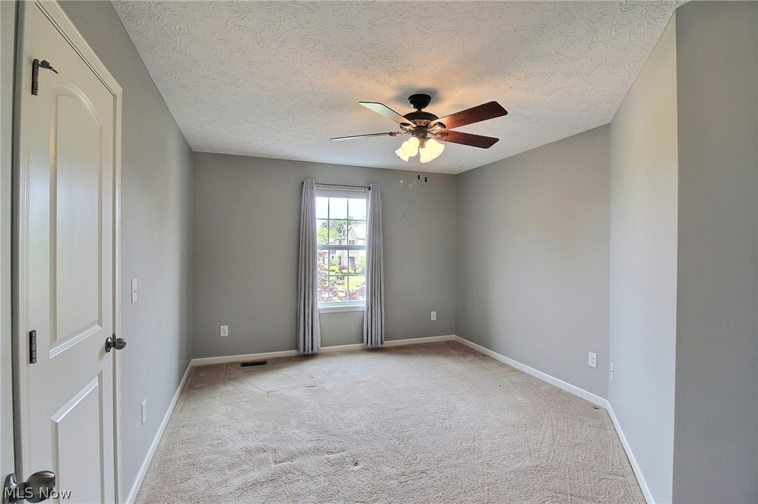 14 Yorkshire Drive Aurora OH 44202