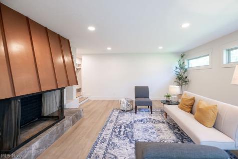 831 Brandon Circle Aurora OH 44202