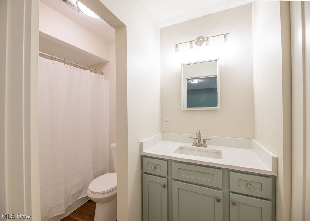 831 Brandon Circle Aurora OH 44202