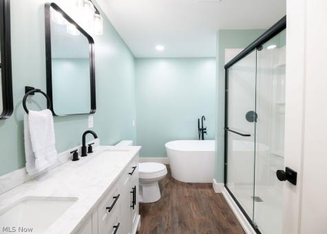 831 Brandon Circle Aurora OH 44202