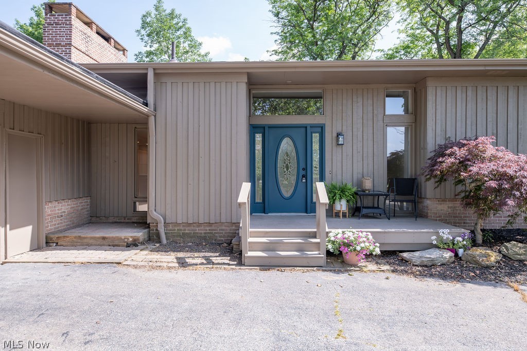 831 Brandon Circle Aurora OH 44202