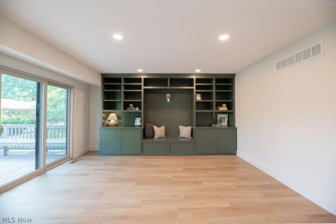 831 Brandon Circle Aurora OH 44202