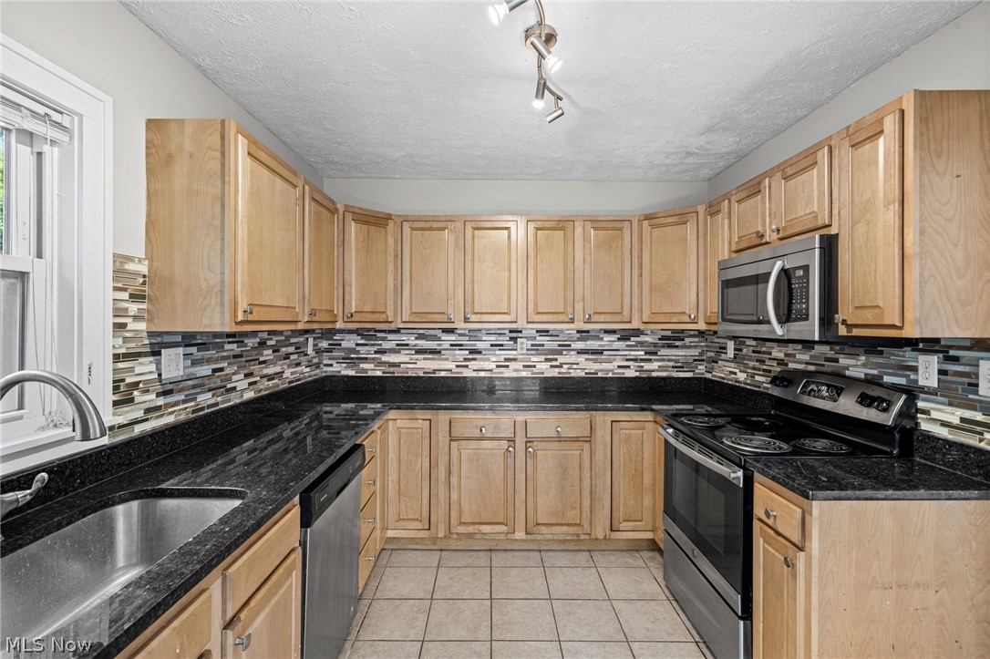 3743 Northampton Road Cleveland Heights OH 44121