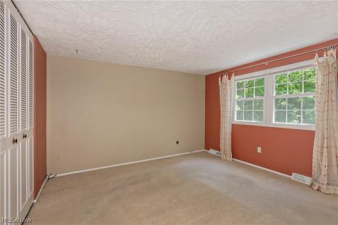 9090 Aileen Drive Mentor OH 44060