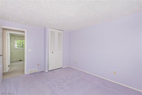 9090 Aileen Drive Mentor OH 44060