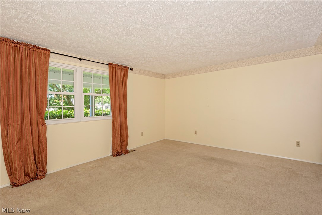 9090 Aileen Drive Mentor OH 44060