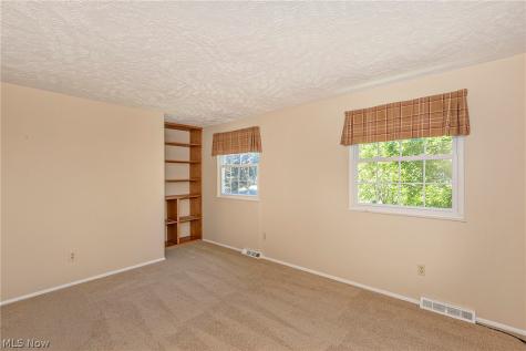 9090 Aileen Drive Mentor OH 44060