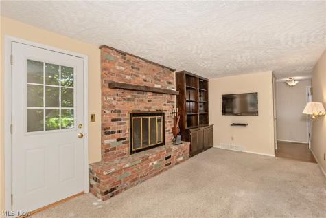 9090 Aileen Drive Mentor OH 44060