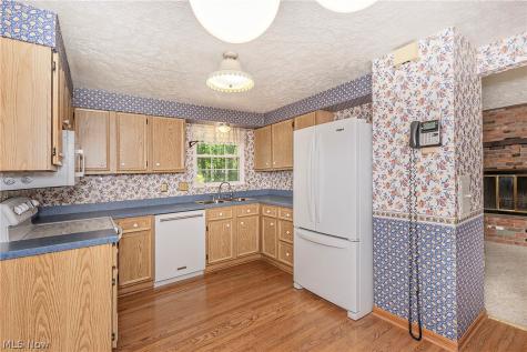 9090 Aileen Drive Mentor OH 44060