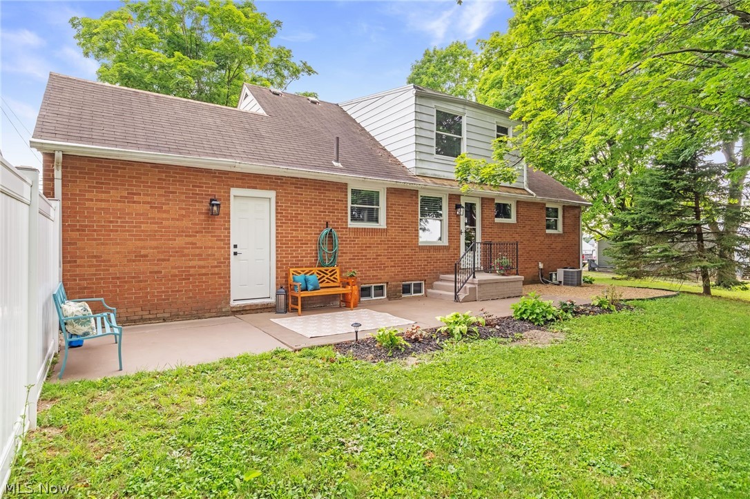 249 Liberty Street E East Canton OH 44730
